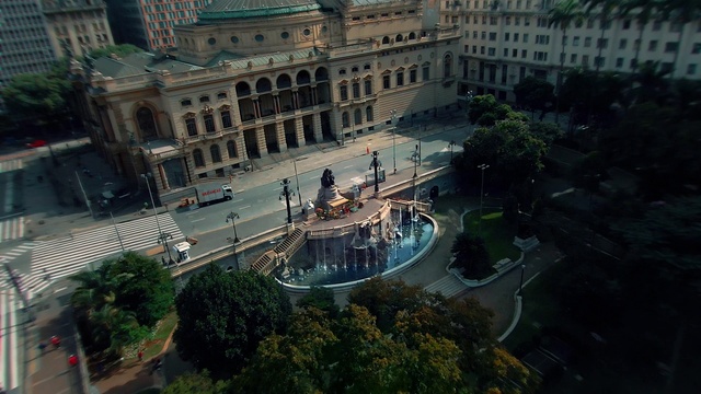 Video Reference: Building, Plant, Window, Tree, Water, Urban design, Tower block, Condominium, Cityscape, Thoroughfare