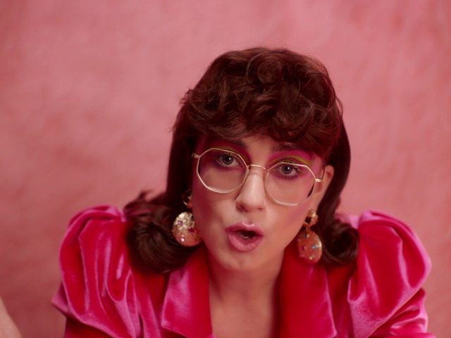 Video Reference: Nose, Face, Head, Lip, Glasses, Vision care, Eyebrow, Eye, Facial expression, Mouth