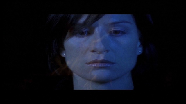 Video Reference: Nose, Cheek, Lip, Eyebrow, Eyelash, Flash photography, Jaw, No expression, Bangs, Electric blue