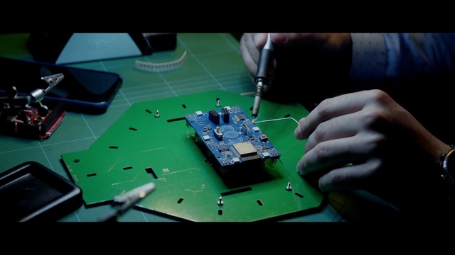 Video Reference: Passive circuit component, Circuit component, Hardware programmer, Electronic instrument, Electronic engineering, Computer hardware, Audio equipment, Electronic component, Engineering, Electrical wiring