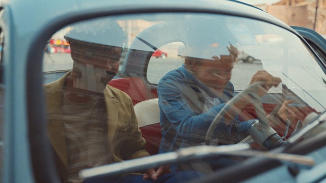 Video Reference: Glasses, Automotive side-view mirror, Vehicle, Motor vehicle, Automotive lighting, Automotive mirror, Automotive design, Car, Hood, Vision care