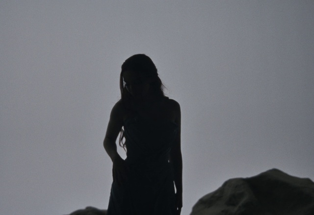 Video Reference: Sky, Flash photography, Cloud, Statue, Art, Darkness, Monument, Landscape, Sculpture, Backlighting