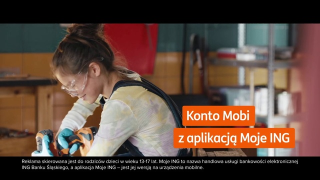 Video Reference: Happy, Ponytail, Font, Flash photography, Leisure, Fun, Event, Science, Sitting, Photo caption