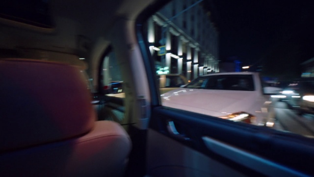 Video Reference: Car, Automotive side-view mirror, Vehicle, Automotive lighting, Hood, Motor vehicle, Automotive design, Automotive mirror, Mode of transport, Vehicle door