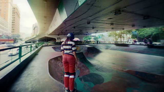 Video Reference: Shorts, Asphalt, Leisure, Road surface, Road, Tints and shades, Recreation, Sports equipment, Rolling, City