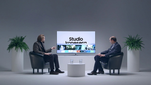 Video Reference: Clothing, Trousers, Plant, Shoe, Furniture, Automotive design, Azure, Houseplant, Interior design, Comfort