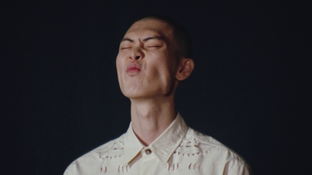 Video Reference: Forehead, Nose, Cheek, Lip, Chin, Eyebrow, Mouth, Dress shirt, Neck, Jaw