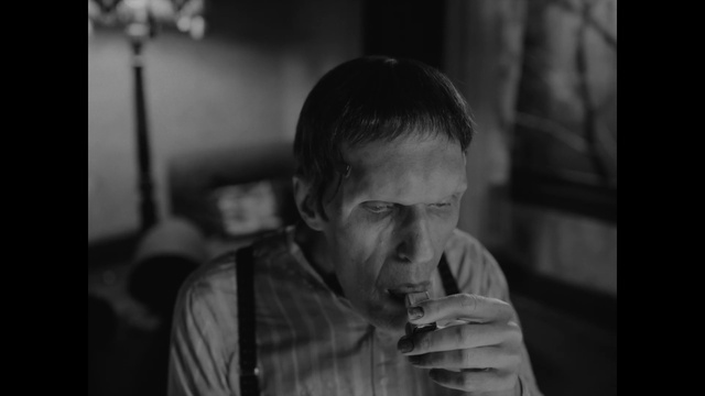 Video Reference: Flash photography, Jaw, Black-and-white, Gesture, Grey, Style, Monochrome, Monochrome photography, Tableware, Darkness