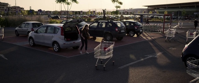 Video Reference: Car, Land vehicle, Wheel, Tire, Vehicle, Vehicle registration plate, Motor vehicle, Asphalt, Mode of transport, Automotive design