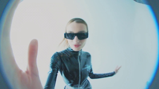 Video Reference: Glasses, Vision care, Sunglasses, Toy, Doll, Sleeve, Eyewear, Gesture, Goggles, Street fashion