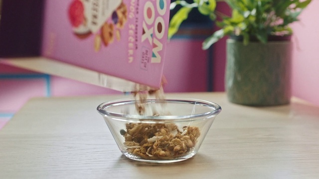 Video Reference: Food, Tableware, Flowerpot, Ingredient, Cuisine, Corn flakes, Houseplant, Recipe, Drinkware, Breakfast cereal