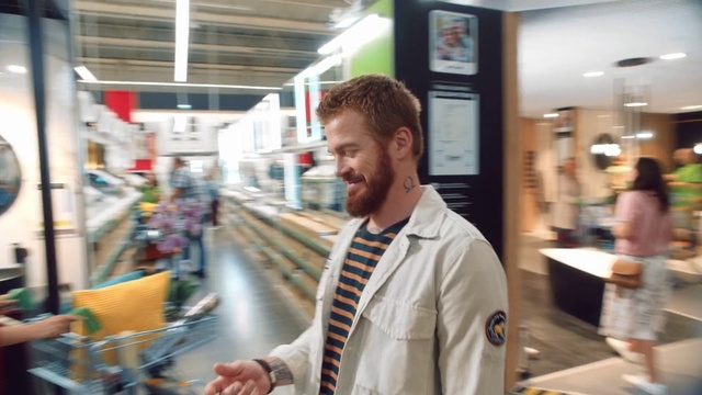 Video Reference: Sleeve, Customer, Smile, Dress shirt, Travel, T-shirt, Retail, Engineering, Event, Fun