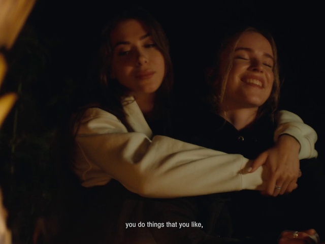 Video Reference: Flash photography, Happy, Gesture, Smile, Event, Darkness, Midnight, Fun, Comfort, Formal wear