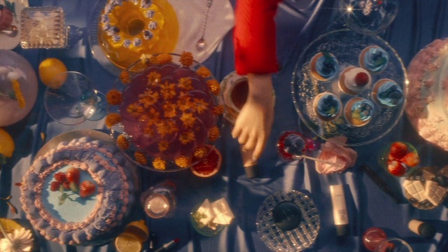 Video Reference: Food, Tableware, Orange, Drinkware, Plate, Table, Stemware, Cuisine, Chair, Dish