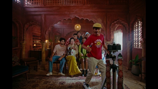 Video Reference: Shorts, Building, Couch, Leisure, Fun, Event, T-shirt, Entertainment, Flooring, Recreation