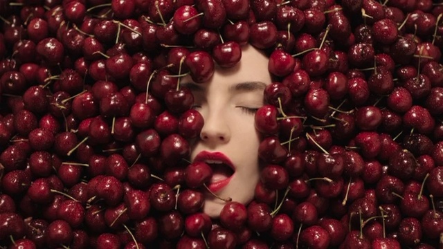 Video Reference: Food, Natural foods, Seedless fruit, Fruit, Berry, Red, Woody plant, Ingredient, Produce, Superfood