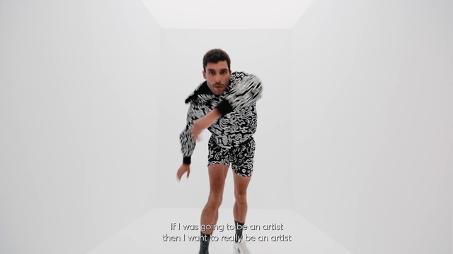 Video Reference: Shorts, Leg, Sleeve, Waist, Gesture, Thigh, Knee, Fashion design, Denim, Human leg