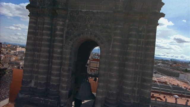 Video Reference: Cloud, Sky, Building, Travel, Landmark, Art, City, Arch, Brickwork, Brick