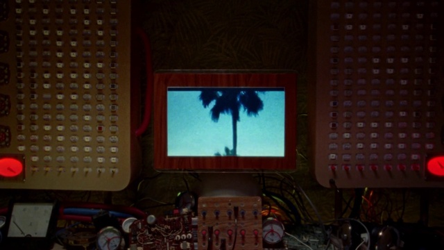 Video Reference: Personal computer, Computer, Technology, Flat panel display, Display device, Entertainment, Electronic device, Computer hardware, Audio equipment, Event