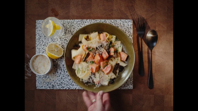 Video Reference: Food, Tableware, Dishware, Ingredient, Plate, Recipe, Staple food, Kitchen utensil, Dish, Cuisine