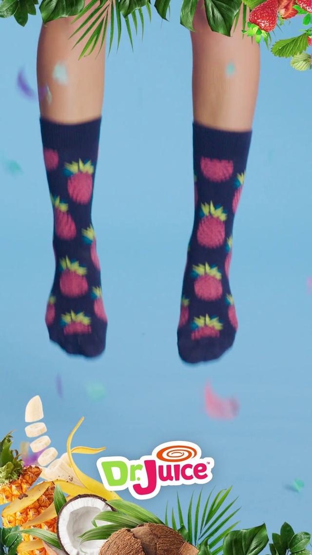 Video Reference: Joint, Green, Leg, Light, Sock, Textile, Finger, Knee, Thigh, Font