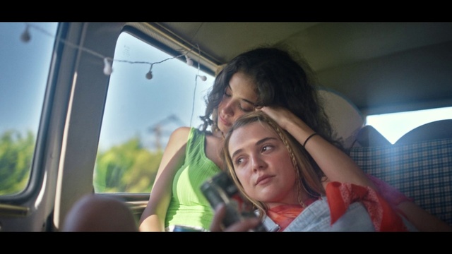 Video Reference: Mouth, Flash photography, Automotive mirror, Gesture, Happy, Air travel, Travel, Eyewear, Vehicle door, Rear-view mirror