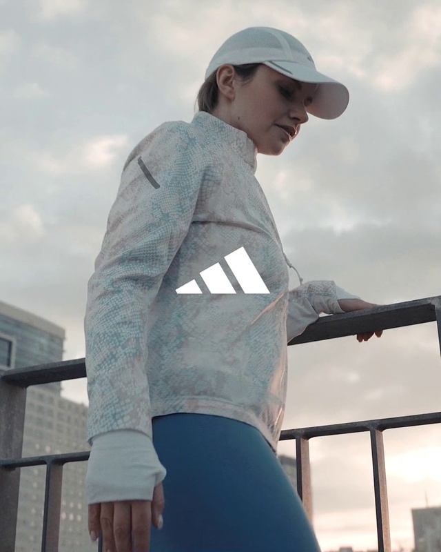 Video Reference: Sky, Cloud, White, Sleeve, Standing, Cap, Grey, Waist, Elbow, T-shirt
