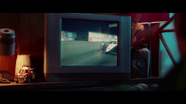 Video Reference: Flat panel display, Display device, Gadget, Tints and shades, Multimedia, Entertainment, Electronic device, Curtain, Automotive lighting, Space