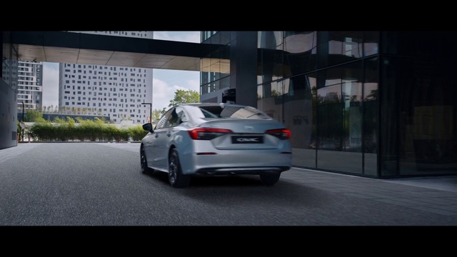 Video Reference: Wheel, Automotive tail & brake light, Tire, Car, Vehicle, Vehicle registration plate, Automotive lighting, Automotive tire, Trunk, Automotive exhaust