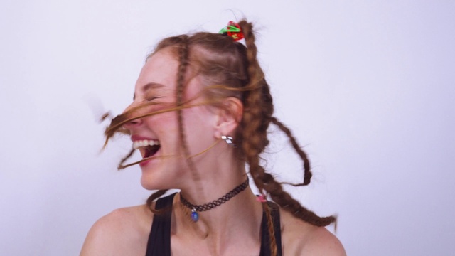 Video Reference: Lip, Eyebrow, Eyelash, Ear, Neck, Jaw, Body jewelry, Smile, Earrings, Eyewear