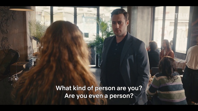 Video Reference: Hairstyle, Fashion, Interaction, Sharing, Adaptation, Event, Font, Curtain, White-collar worker, Conversation