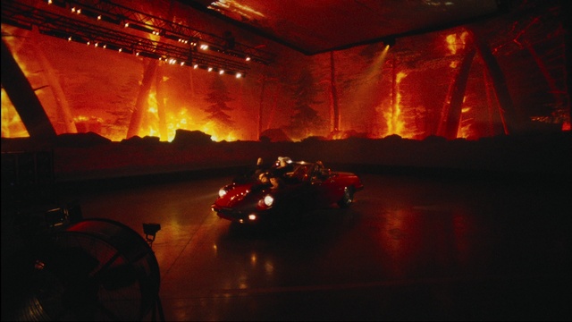 Video Reference: Automotive lighting, Tire, Amber, Plant, Wheel, Orange, Car, Automotive tail & brake light, Automotive design, Vehicle