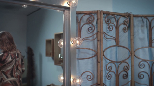 Video Reference: Wood, Interior design, House, Building, Material property, Fence, Hardwood, Tints and shades, Door, Flooring