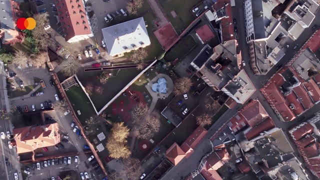 Video Reference: Building, Urban design, Cityscape, Residential area, Landscape, Tower, Landmark, City, Metropolis, Roof
