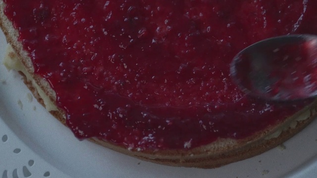 Video Reference: Food, Ingredient, Recipe, Baked goods, Cuisine, Kuchen, Dish, Produce, Dessert, Magenta