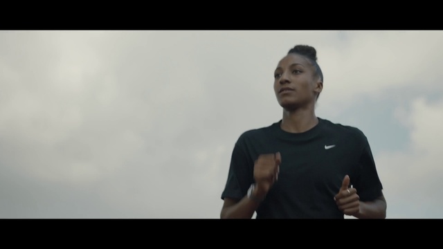 Video Reference: Cloud, Flash photography, Sleeve, Gesture, Happy, Sky, T-shirt, Travel, Event, Elbow