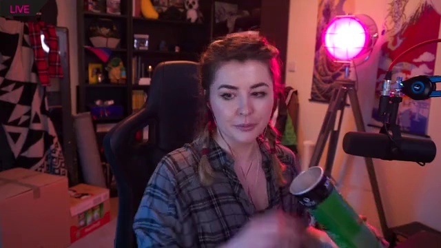 Video Reference: Microphone, Purple, Lighting, Fun, Chair, Flash photography, Event, Shipping box, Audio equipment, Magenta