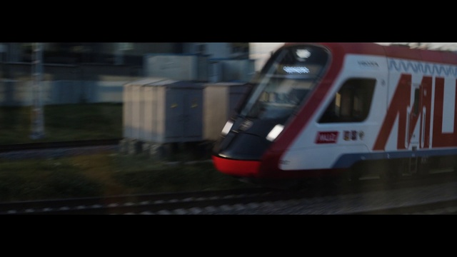 Video Reference: Train, Vehicle, Windscreen wiper, Rolling, Window, Rolling stock, High-speed rail, Railway, Locomotive, Railroad car