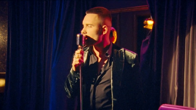 Video Reference: Microphone, Musician, Music, Music artist, Artist, Curtain, Public address system, Performing arts, Audio equipment, Entertainment