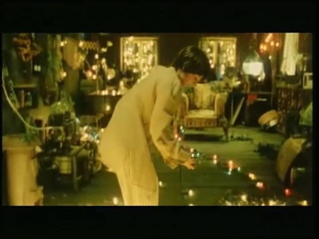 Video Reference: Flash photography, Font, Entertainment, Event, Display device, Fun, Electronic device, Art, Indoor games and sports, Recreation