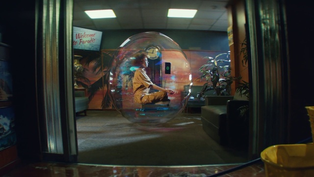 Video Reference: Guitar, Art, Musical instrument, Glass, Fun, Tire, Visual arts, Metal, Reflection, Leisure