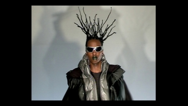 Video Reference: Vision care, Flash photography, Sleeve, Sunglasses, Headgear, Eyewear, Font, Jacket, Goggles, Leather jacket