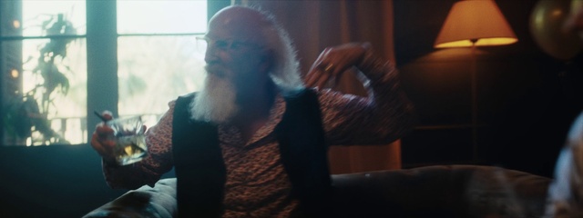 Video Reference: Mouth, Vision care, Beard, Jaw, Facial hair, Eyewear, Moustache, Fun, Event, Chest