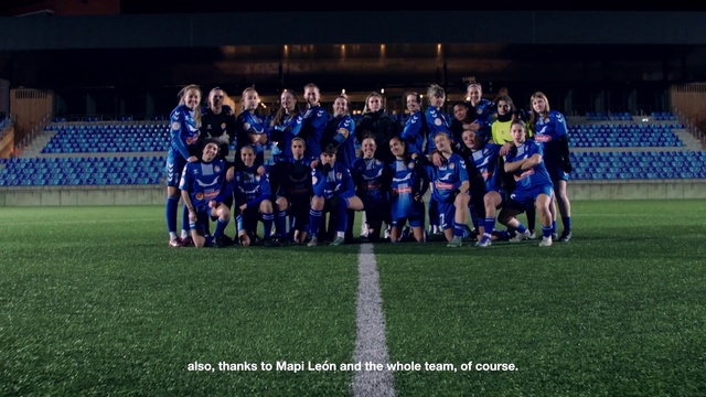 Video Reference: Player, Jersey, Ball game, Grass, Team sport, Sports uniform, Sports, Competition event, Tournament, Crowd