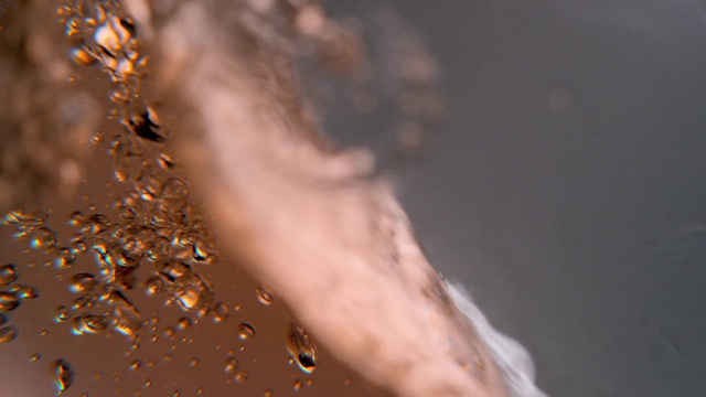 Video Reference: Liquid, People in nature, Gesture, Wood, Electric blue, Close-up, Drop, Fashion accessory, Pattern, Darkness