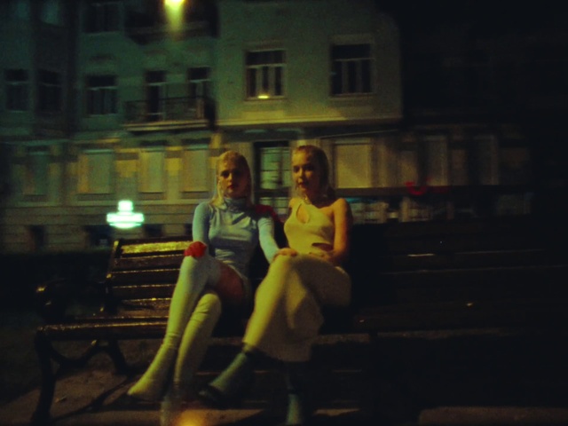 Video Reference: Window, Flash photography, Tints and shades, Midnight, Automotive lighting, Leisure, Thigh, Entertainment, City, Road