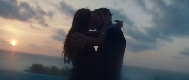 Video Reference: Cloud, Sky, Atmosphere, Kiss, Nature, Azure, Flash photography, People in nature, Happy, Gesture