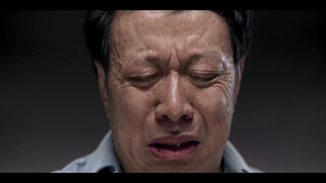 Video Reference: Forehead, Nose, Cheek, Skin, Chin, Eyebrow, Mouth, Human body, Flash photography, Ear