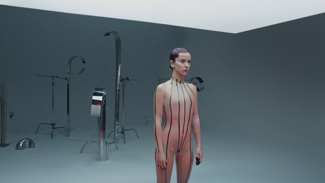 Video Reference: Shoulder, Sleeve, Art, Standing, Grey, Waist, Fashion design, Human anatomy, Knee, Elbow