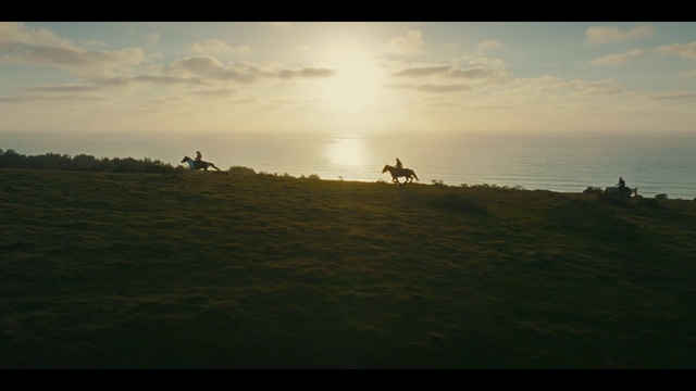 Video Reference: Cloud, Sky, Atmosphere, Water, Ecoregion, People in nature, Natural environment, Highland, Natural landscape, Dusk